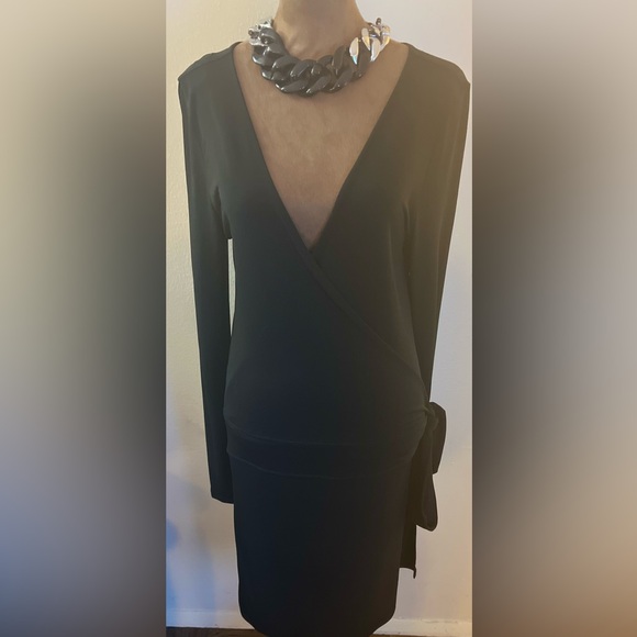 Express Dresses & Skirts - Express wrap dress w/side tie! black! size small!